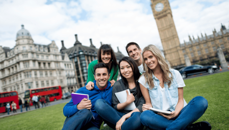 Pendidikan di London: Keuntungan, Tantangan, dan Perspektif Global